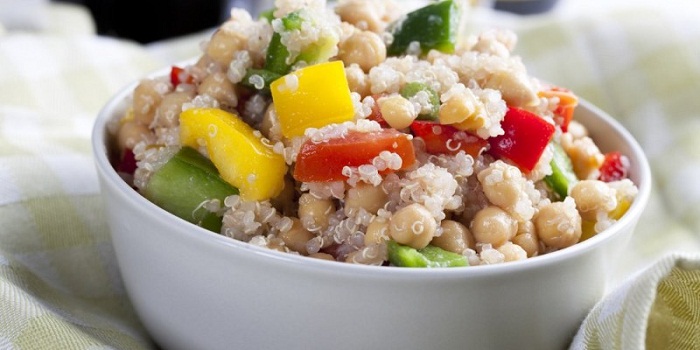 11 benefícios de saúde surpreendentes de Quinoa