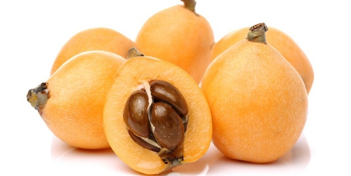 13 benefícios de saúde surpreendentes de frutas Loquat