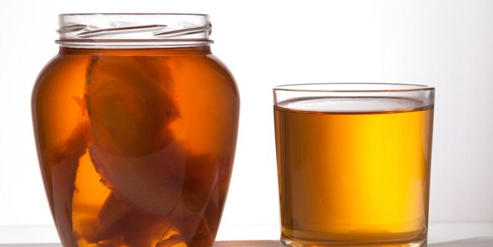 13 Benefícios de beber Kombucha todos os dias